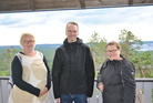 TaikaHotellin tornissa Paltamon Jättiläistenmaassa Anu, Harri ja Liisa, 25.7.2020, kuva Satunnainen Kulukija 